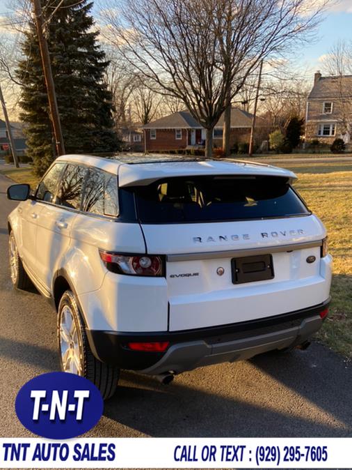 2013 Land Rover Range Rover Evoque 5dr HB Pure Plus, available for sale in Bronx, New York | TNT Auto Sales USA inc. Bronx, New York 2013 Land Rover Range Rover Evoque 5dr HB Pure Plus, available for sale in Bronx, New York | TNT Auto Sales USA inc. Bronx, New York