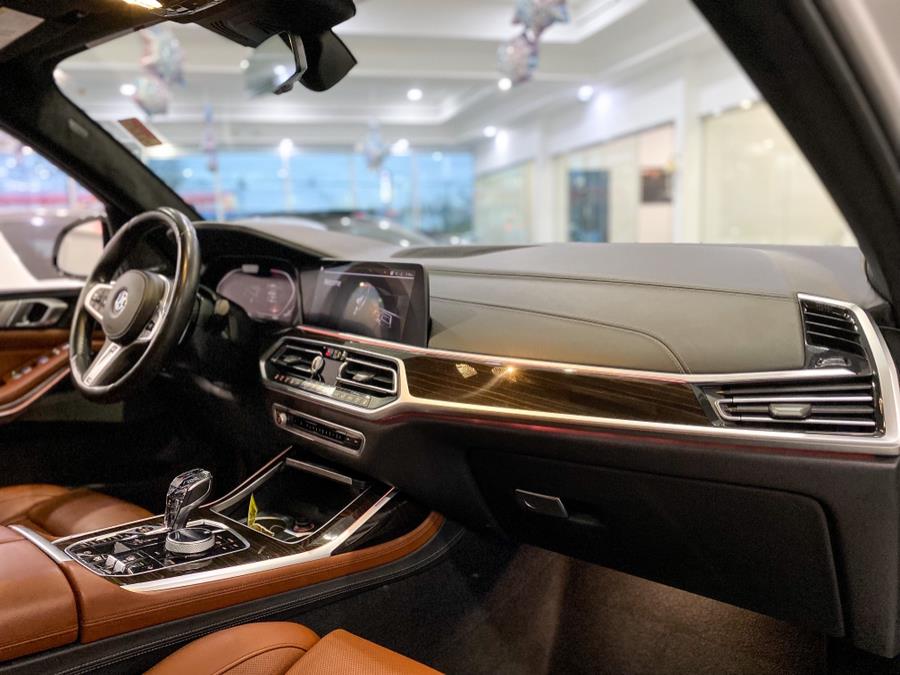2019 BMW X7 xDrive50i Sports Activity Vehicle, available for sale in Franklin Square, New York | Luxury Motor Club. Franklin Square, New York 2019 BMW X7 xDrive50i Sports Activity Vehicle, available for sale in Franklin Square, New York | Luxury Motor Club. Franklin Square, New York
