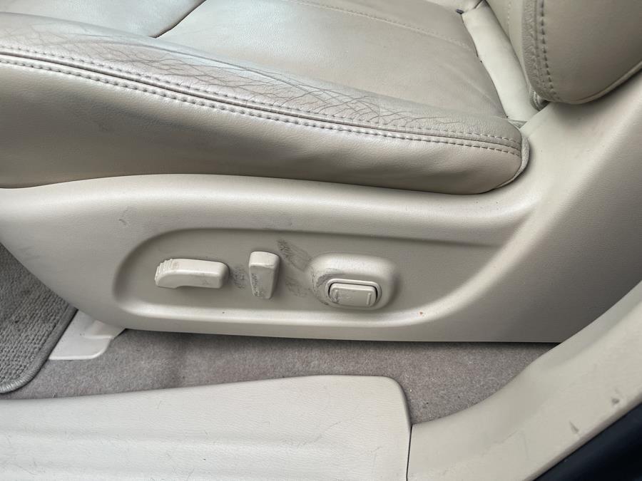 Used Nissan Pathfinder 4WD 4dr SV 2013 | Rubber Bros Auto World. Brooklyn, New York Used Nissan Pathfinder 4WD 4dr SV 2013 | Rubber Bros Auto World. Brooklyn, New York