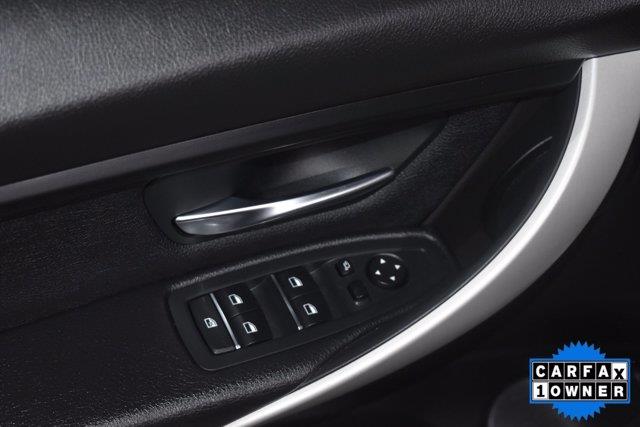 Used BMW 3 Series 320i xDrive 2018 | Luxury Automotive Club. Woodside, New York Used BMW 3 Series 320i xDrive 2018 | Luxury Automotive Club. Woodside, New York