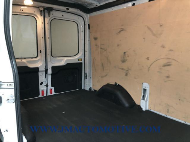 Used Ford Transit T-250 130 Med Rf 9000 GVWR Sliding 2015 | J&M Automotive Sls&Svc LLC. Naugatuck, Connecticut Used Ford Transit T-250 130 Med Rf 9000 GVWR Sliding 2015 | J&M Automotive Sls&Svc LLC. Naugatuck, Connecticut