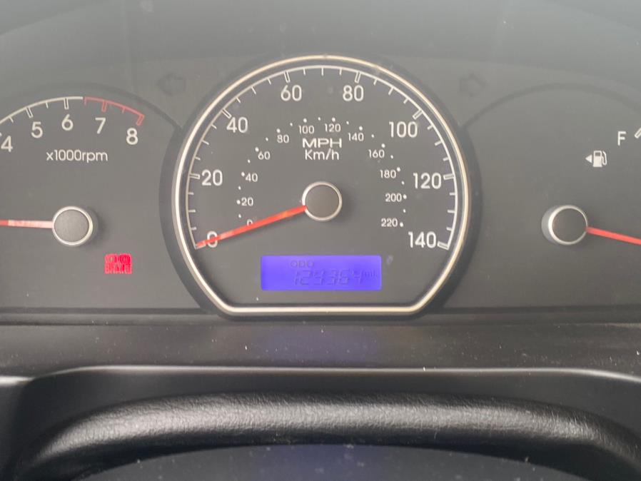 2010 Hyundai Elantra Base, available for sale in Bridgeport, Connecticut | CT Auto. Bridgeport, Connecticut 2010 Hyundai Elantra Base, available for sale in Bridgeport, Connecticut | CT Auto. Bridgeport, Connecticut