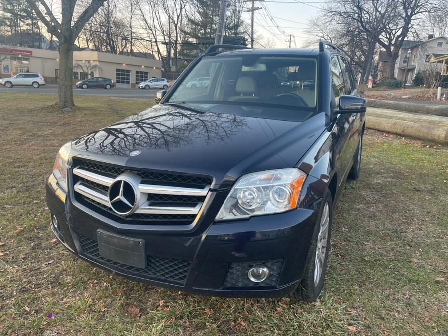 2011 Mercedes-Benz GLK-Class 4MATIC 4dr GLK350, available for sale in Danbury, Connecticut | Safe Used Auto Sales LLC. Danbury, Connecticut