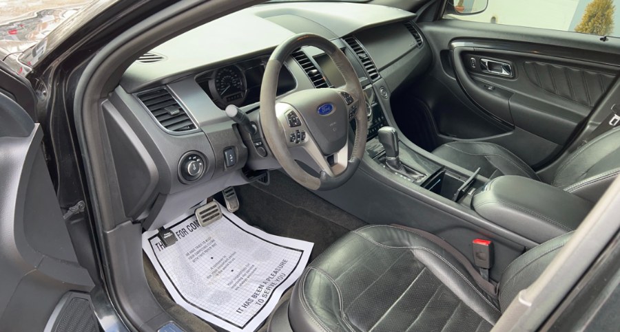 2015 Ford Taurus 4dr Sdn SHO AWD, available for sale in Waterbury, Connecticut | West End Automotive Center. Waterbury, Connecticut 2015 Ford Taurus 4dr Sdn SHO AWD, available for sale in Waterbury, Connecticut | West End Automotive Center. Waterbury, Connecticut