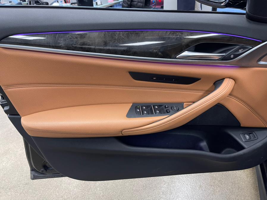 Used BMW 5 Series 530i xDrive Sedan 2018 | 5 Towns Drive. Inwood, New York Used BMW 5 Series 530i xDrive Sedan 2018 | 5 Towns Drive. Inwood, New York
