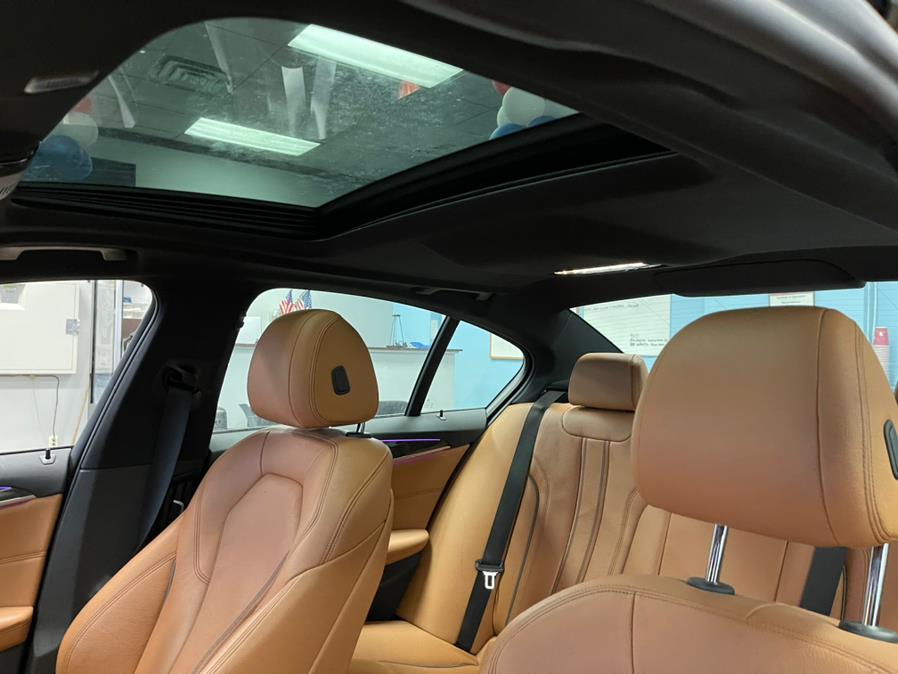 Used BMW 5 Series 530i xDrive Sedan 2018 | 5 Towns Drive. Inwood, New York Used BMW 5 Series 530i xDrive Sedan 2018 | 5 Towns Drive. Inwood, New York