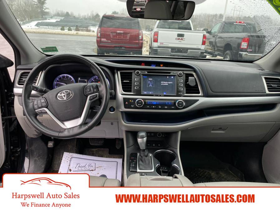 Used Toyota Highlander XLE V6 AWD (Natl) 2018 | Harpswell Auto Sales Inc. Harpswell, Maine Used Toyota Highlander XLE V6 AWD (Natl) 2018 | Harpswell Auto Sales Inc. Harpswell, Maine