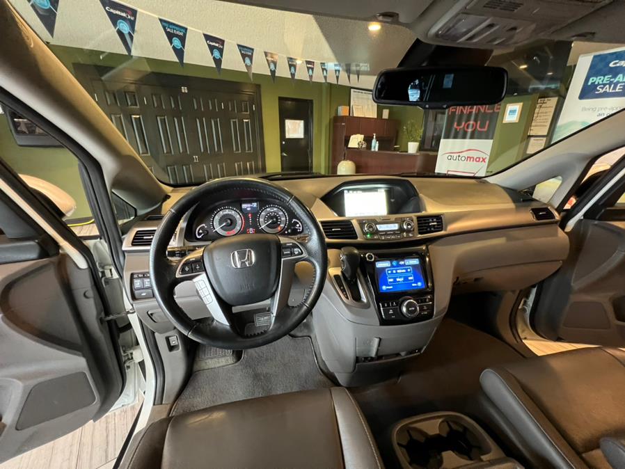 Used Honda Odyssey 5dr EX-L w/Navi 2016 | AutoMax. West Hartford, Connecticut Used Honda Odyssey 5dr EX-L w/Navi 2016 | AutoMax. West Hartford, Connecticut
