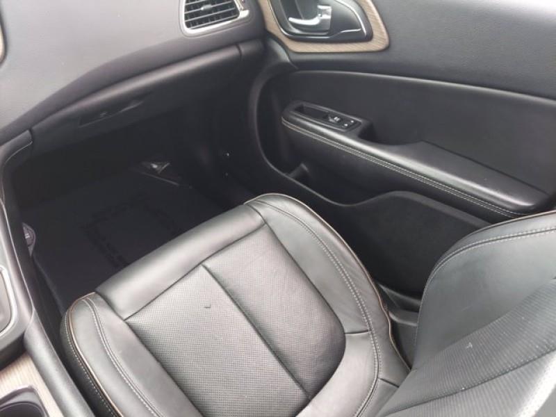 Used Chrysler 200 C w/Nav & RearCam 2015 | Car Revolution. Maple Shade, New Jersey Used Chrysler 200 C w/Nav & RearCam 2015 | Car Revolution. Maple Shade, New Jersey
