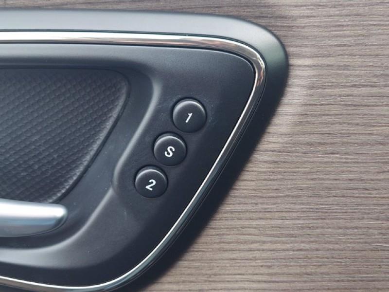 Used Chrysler 200 C w/Nav & RearCam 2015 | Car Revolution. Maple Shade, New Jersey Used Chrysler 200 C w/Nav & RearCam 2015 | Car Revolution. Maple Shade, New Jersey