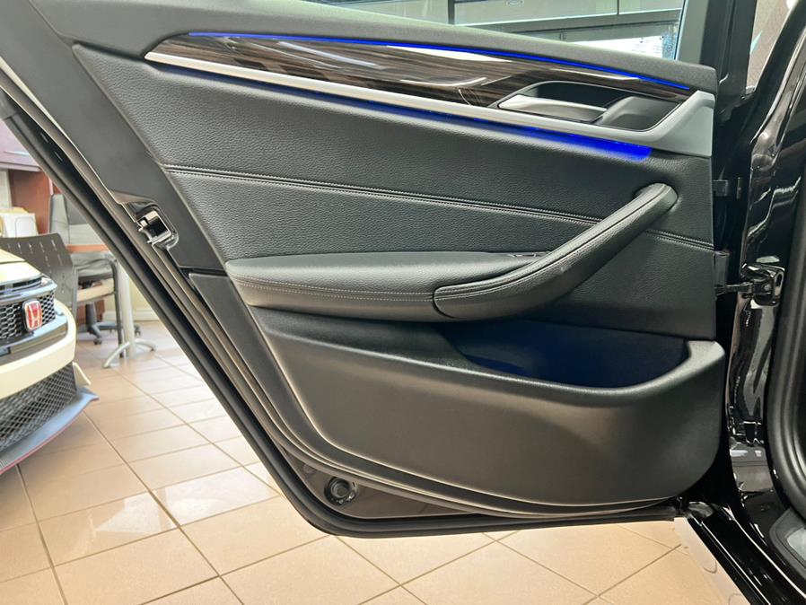 Used BMW 5 Series 530i xDrive Sedan 2019 | Power Motors East. Massapequa Park, New York Used BMW 5 Series 530i xDrive Sedan 2019 | Power Motors East. Massapequa Park, New York