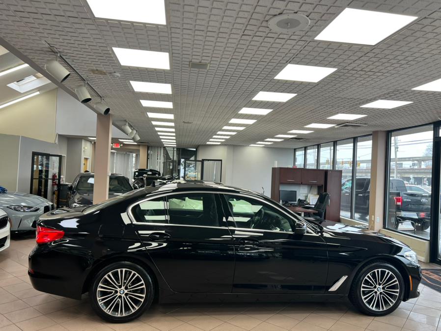 Used BMW 5 Series 530i xDrive Sedan 2019 | Power Motors East. Massapequa Park, New York Used BMW 5 Series 530i xDrive Sedan 2019 | Power Motors East. Massapequa Park, New York