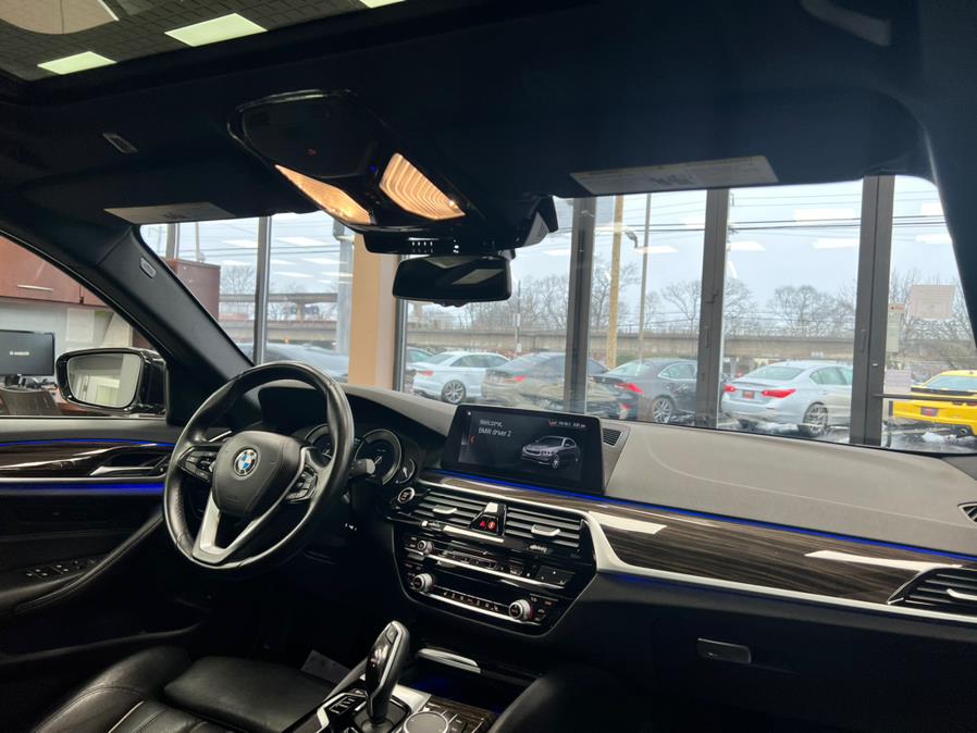 Used BMW 5 Series 530i xDrive Sedan 2019 | Power Motors East. Massapequa Park, New York Used BMW 5 Series 530i xDrive Sedan 2019 | Power Motors East. Massapequa Park, New York