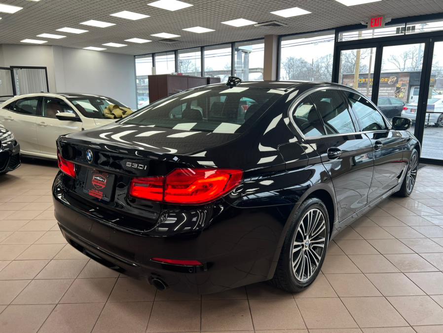 Used BMW 5 Series 530i xDrive Sedan 2019 | Power Motors East. Massapequa Park, New York Used BMW 5 Series 530i xDrive Sedan 2019 | Power Motors East. Massapequa Park, New York