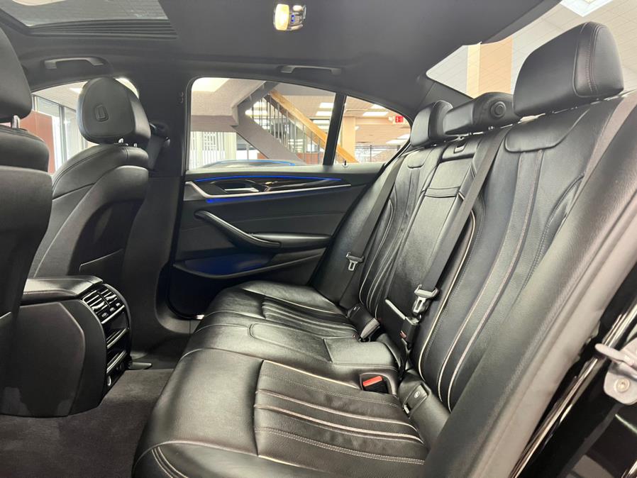 Used BMW 5 Series 530i xDrive Sedan 2019 | Power Motors East. Massapequa Park, New York Used BMW 5 Series 530i xDrive Sedan 2019 | Power Motors East. Massapequa Park, New York