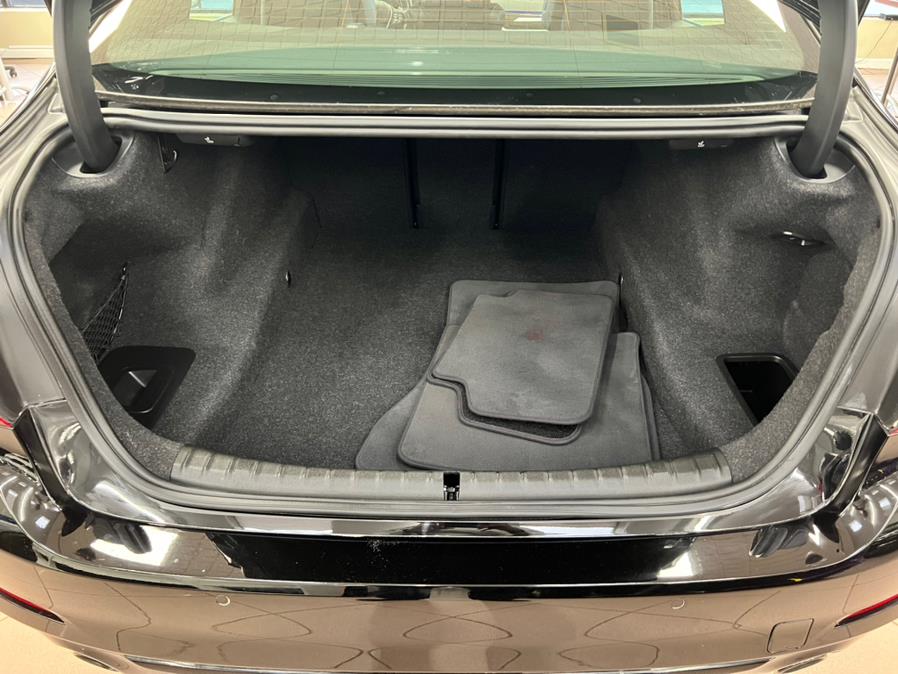 Used BMW 5 Series 530i xDrive Sedan 2019 | Power Motors East. Massapequa Park, New York Used BMW 5 Series 530i xDrive Sedan 2019 | Power Motors East. Massapequa Park, New York