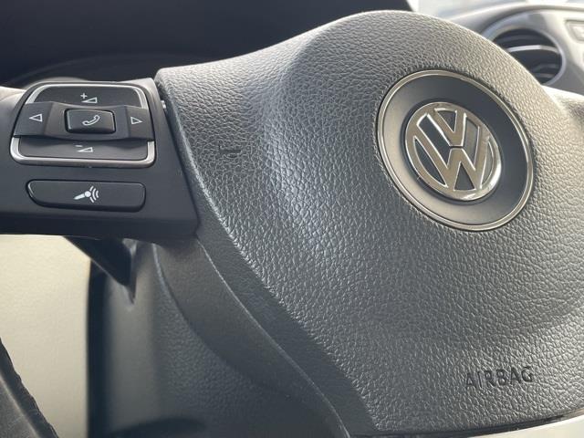 Used Volkswagen Tiguan SE 2016 | Blasius Federal Road. Brookfield, Connecticut Used Volkswagen Tiguan SE 2016 | Blasius Federal Road. Brookfield, Connecticut