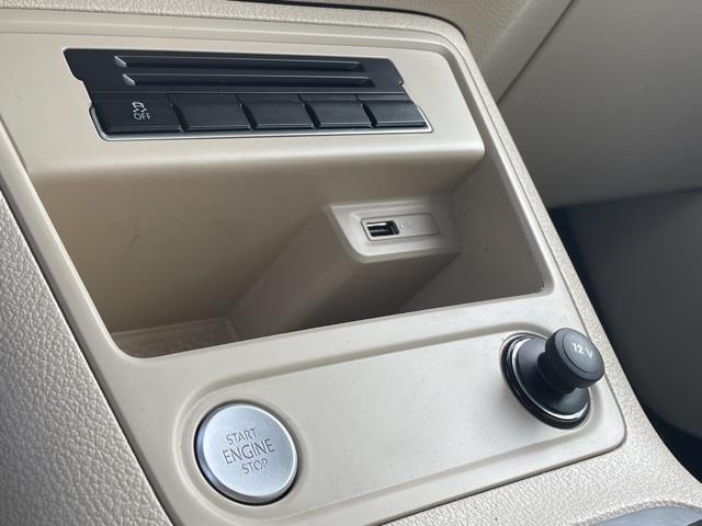 Used Volkswagen Tiguan SE 2016 | Blasius Federal Road. Brookfield, Connecticut Used Volkswagen Tiguan SE 2016 | Blasius Federal Road. Brookfield, Connecticut