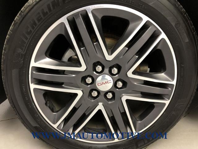 Used GMC Acadia AWD 4dr Denali 2017 | J&M Automotive Sls&Svc LLC. Naugatuck, Connecticut Used GMC Acadia AWD 4dr Denali 2017 | J&M Automotive Sls&Svc LLC. Naugatuck, Connecticut