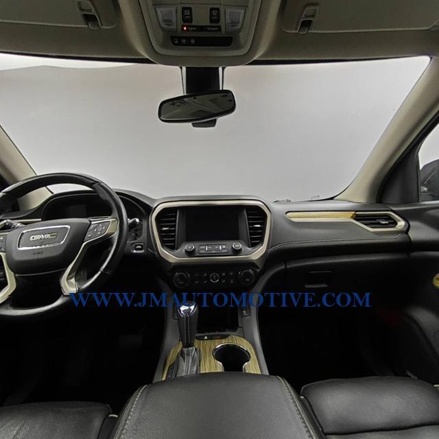 Used GMC Acadia AWD 4dr Denali 2017 | J&M Automotive Sls&Svc LLC. Naugatuck, Connecticut Used GMC Acadia AWD 4dr Denali 2017 | J&M Automotive Sls&Svc LLC. Naugatuck, Connecticut