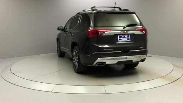 Used GMC Acadia AWD 4dr Denali 2017 | J&M Automotive Sls&Svc LLC. Naugatuck, Connecticut Used GMC Acadia AWD 4dr Denali 2017 | J&M Automotive Sls&Svc LLC. Naugatuck, Connecticut