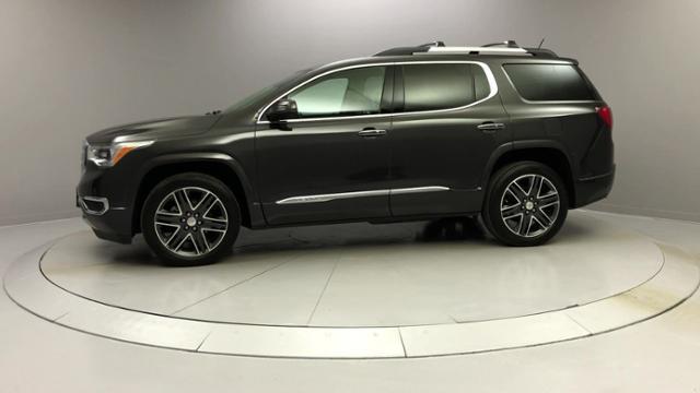 Used GMC Acadia AWD 4dr Denali 2017 | J&M Automotive Sls&Svc LLC. Naugatuck, Connecticut Used GMC Acadia AWD 4dr Denali 2017 | J&M Automotive Sls&Svc LLC. Naugatuck, Connecticut