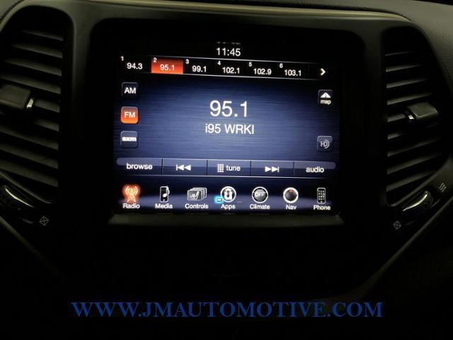 2016 Jeep Cherokee 4WD 4dr Limited, available for sale in Naugatuck, Connecticut | J&M Automotive Sls&Svc LLC. Naugatuck, Connecticut 2016 Jeep Cherokee 4WD 4dr Limited, available for sale in Naugatuck, Connecticut | J&M Automotive Sls&Svc LLC. Naugatuck, Connecticut