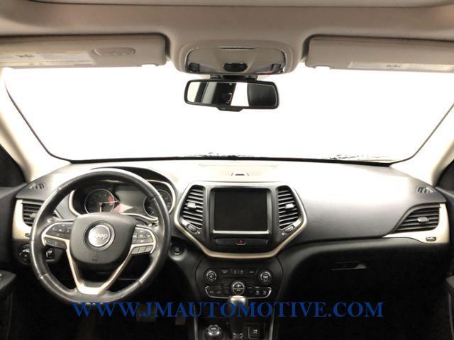 2016 Jeep Cherokee 4WD 4dr Limited, available for sale in Naugatuck, Connecticut | J&M Automotive Sls&Svc LLC. Naugatuck, Connecticut 2016 Jeep Cherokee 4WD 4dr Limited, available for sale in Naugatuck, Connecticut | J&M Automotive Sls&Svc LLC. Naugatuck, Connecticut
