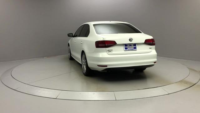 2016 Volkswagen Jetta 4dr Auto 1.4T S, available for sale in Naugatuck, Connecticut | J&M Automotive Sls&Svc LLC. Naugatuck, Connecticut 2016 Volkswagen Jetta 4dr Auto 1.4T S, available for sale in Naugatuck, Connecticut | J&M Automotive Sls&Svc LLC. Naugatuck, Connecticut