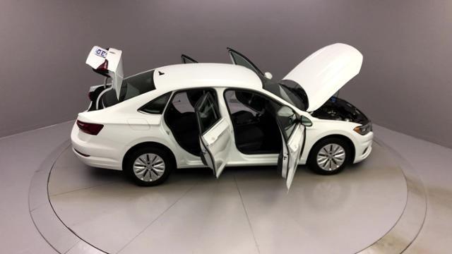 2019 Volkswagen Jetta S Auto w/SULEV, available for sale in Naugatuck, Connecticut | J&M Automotive Sls&Svc LLC. Naugatuck, Connecticut 2019 Volkswagen Jetta S Auto w/SULEV, available for sale in Naugatuck, Connecticut | J&M Automotive Sls&Svc LLC. Naugatuck, Connecticut