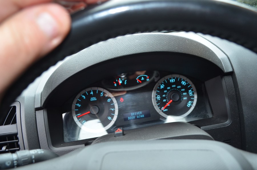 2011 Ford Escape 4WD 4dr XLT, available for sale in Bridgeport, Connecticut | Airway Motors. Bridgeport, Connecticut 2011 Ford Escape 4WD 4dr XLT, available for sale in Bridgeport, Connecticut | Airway Motors. Bridgeport, Connecticut