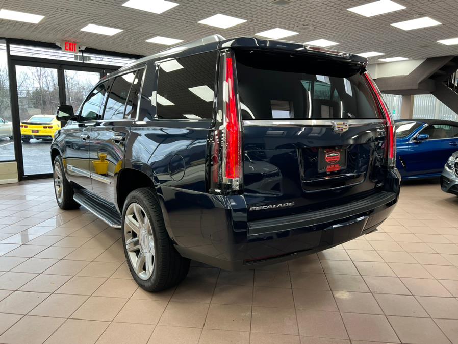 2020 Cadillac Escalade 4WD 4dr Luxury, available for sale in Massapequa Park, New York | Power Motors East. Massapequa Park, New York 2020 Cadillac Escalade 4WD 4dr Luxury, available for sale in Massapequa Park, New York | Power Motors East. Massapequa Park, New York