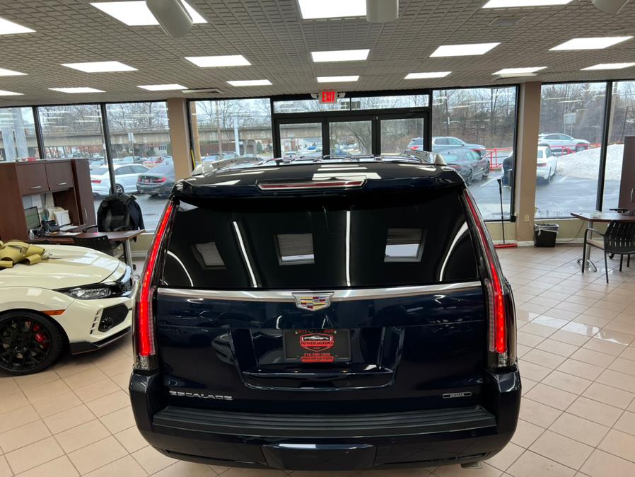 2020 Cadillac Escalade 4WD 4dr Luxury, available for sale in Massapequa Park, New York | Power Motors East. Massapequa Park, New York 2020 Cadillac Escalade 4WD 4dr Luxury, available for sale in Massapequa Park, New York | Power Motors East. Massapequa Park, New York