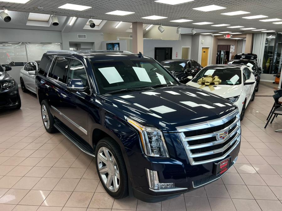 2020 Cadillac Escalade 4WD 4dr Luxury, available for sale in Massapequa Park, New York | Power Motors East. Massapequa Park, New York 2020 Cadillac Escalade 4WD 4dr Luxury, available for sale in Massapequa Park, New York | Power Motors East. Massapequa Park, New York