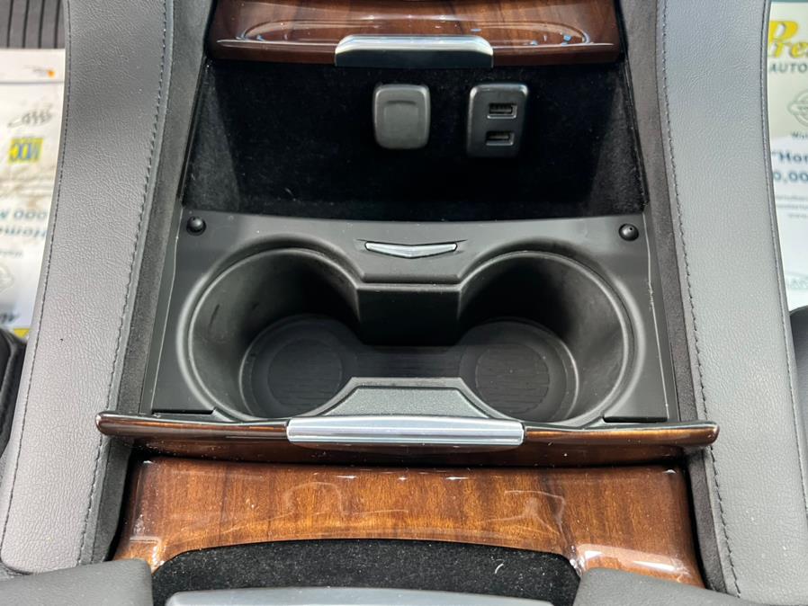 2020 Cadillac Escalade 4WD 4dr Luxury, available for sale in Massapequa Park, New York | Power Motors East. Massapequa Park, New York 2020 Cadillac Escalade 4WD 4dr Luxury, available for sale in Massapequa Park, New York | Power Motors East. Massapequa Park, New York