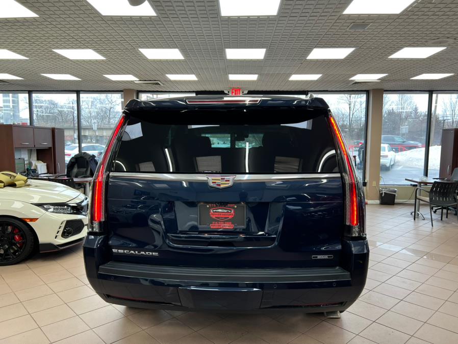 2020 Cadillac Escalade 4WD 4dr Luxury, available for sale in Massapequa Park, New York | Power Motors East. Massapequa Park, New York 2020 Cadillac Escalade 4WD 4dr Luxury, available for sale in Massapequa Park, New York | Power Motors East. Massapequa Park, New York