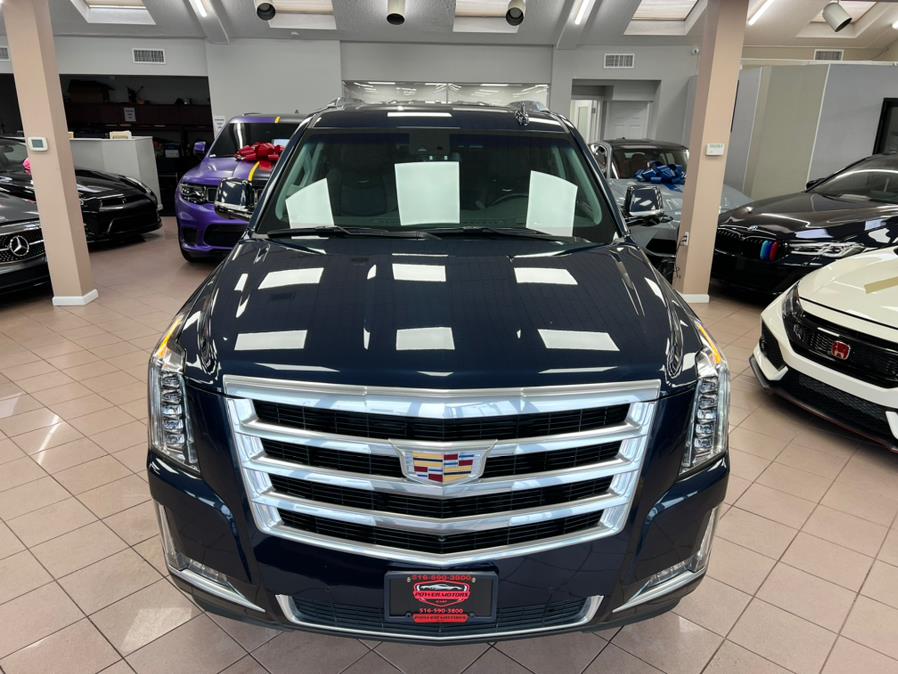 2020 Cadillac Escalade 4WD 4dr Luxury, available for sale in Massapequa Park, New York | Power Motors East. Massapequa Park, New York 2020 Cadillac Escalade 4WD 4dr Luxury, available for sale in Massapequa Park, New York | Power Motors East. Massapequa Park, New York
