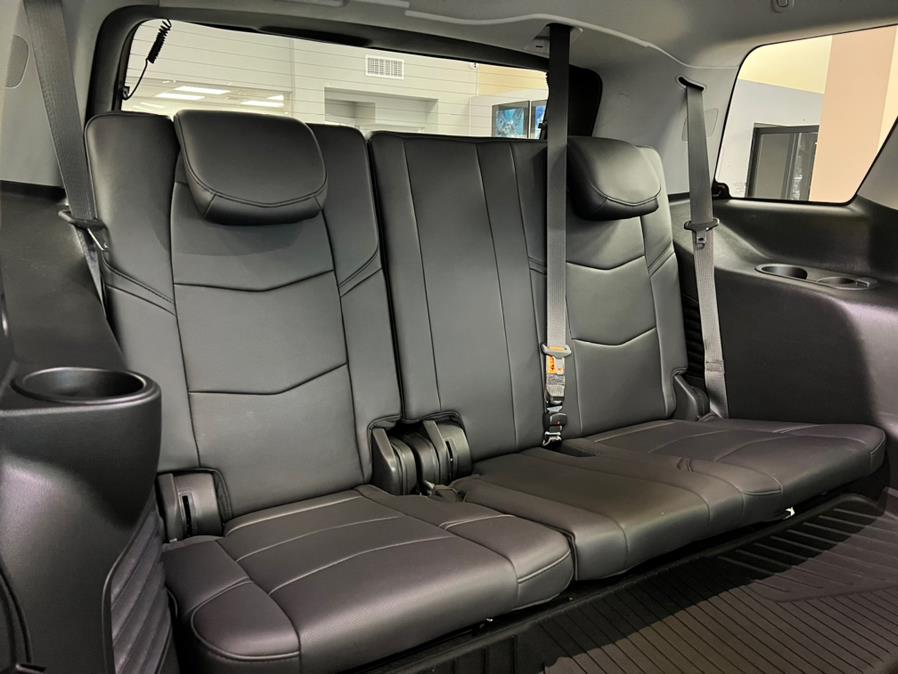 2020 Cadillac Escalade 4WD 4dr Luxury, available for sale in Massapequa Park, New York | Power Motors East. Massapequa Park, New York 2020 Cadillac Escalade 4WD 4dr Luxury, available for sale in Massapequa Park, New York | Power Motors East. Massapequa Park, New York