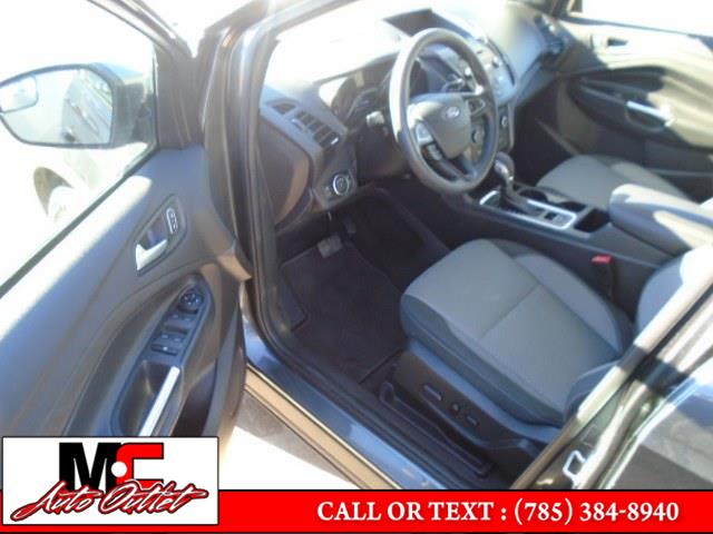 Used Ford Escape SE FWD 2018 | M C Auto Outlet Inc. Colby, Kansas Used Ford Escape SE FWD 2018 | M C Auto Outlet Inc. Colby, Kansas
