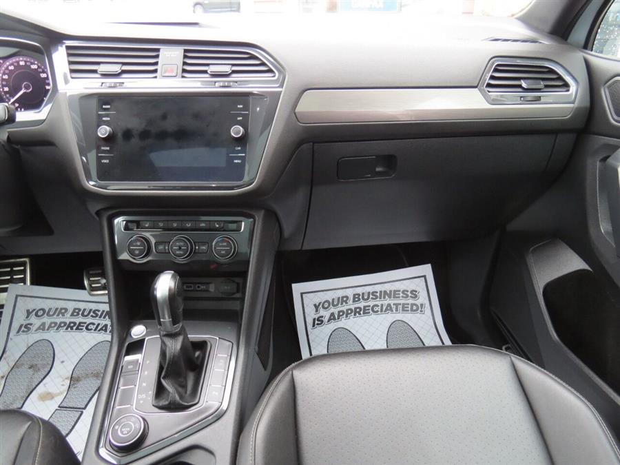 Used Volkswagen Tiguan 2.0T SEL R Line 4Motion AWD 4dr SUV 2019 | Lake City Exports Inc. Auburn, Maine Used Volkswagen Tiguan 2.0T SEL R Line 4Motion AWD 4dr SUV 2019 | Lake City Exports Inc. Auburn, Maine