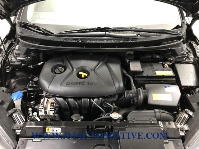 Used Hyundai Elantra 4dr Sdn Auto SE 2016 | J&M Automotive Sls&Svc LLC. Naugatuck, Connecticut Used Hyundai Elantra 4dr Sdn Auto SE 2016 | J&M Automotive Sls&Svc LLC. Naugatuck, Connecticut