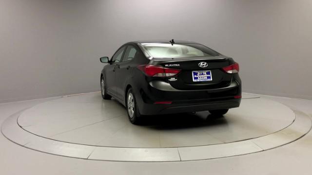 Used Hyundai Elantra 4dr Sdn Auto SE 2016 | J&M Automotive Sls&Svc LLC. Naugatuck, Connecticut Used Hyundai Elantra 4dr Sdn Auto SE 2016 | J&M Automotive Sls&Svc LLC. Naugatuck, Connecticut
