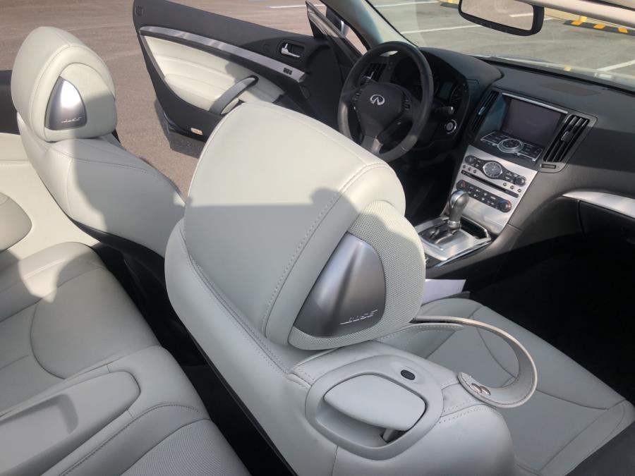 Used INFINITI Q60 Convertible 2dr 2015 | Signature Auto Sales. Franklin Square, New York Used INFINITI Q60 Convertible 2dr 2015 | Signature Auto Sales. Franklin Square, New York