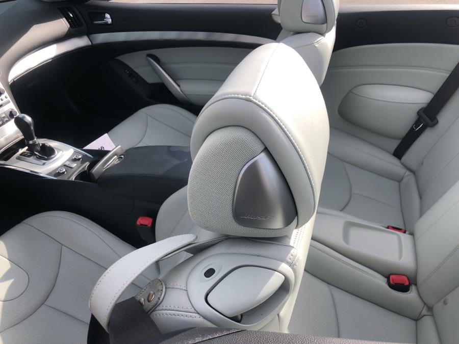 Used INFINITI Q60 Convertible 2dr 2015 | Signature Auto Sales. Franklin Square, New York Used INFINITI Q60 Convertible 2dr 2015 | Signature Auto Sales. Franklin Square, New York