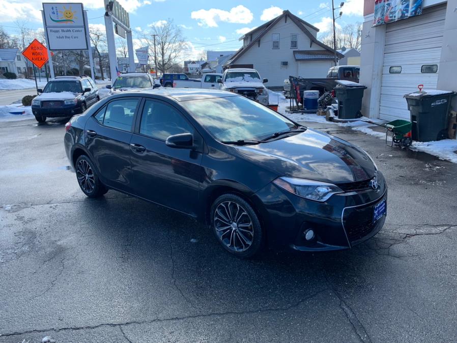 2014 Toyota Corolla 4dr Sdn CVT S Premium (Natl), available for sale in Taunton, Massachusetts | Rt 138 Auto Center Inc . Taunton, Massachusetts 2014 Toyota Corolla 4dr Sdn CVT S Premium (Natl), available for sale in Taunton, Massachusetts | Rt 138 Auto Center Inc . Taunton, Massachusetts