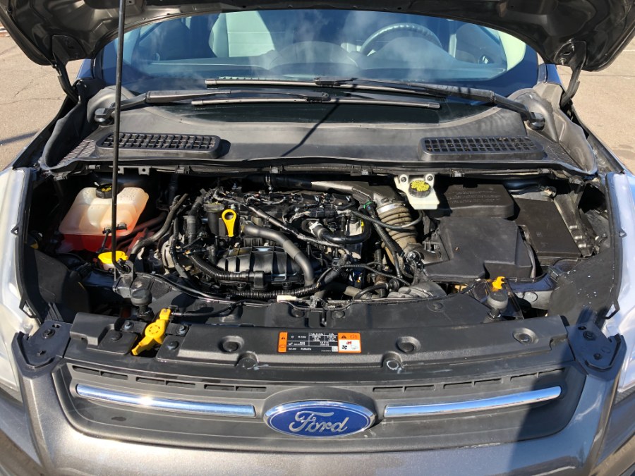 Used Ford Escape 4WD 4dr SE 2015 | Ledyard Auto Sale LLC. Hartford , Connecticut
