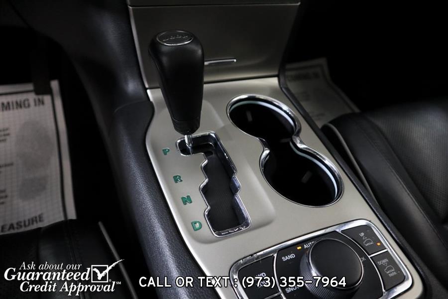 2013 Jeep Grand Cherokee Overland, available for sale in Haskell, New Jersey | City Motor Group Inc.. Haskell, New Jersey 2013 Jeep Grand Cherokee Overland, available for sale in Haskell, New Jersey | City Motor Group Inc.. Haskell, New Jersey