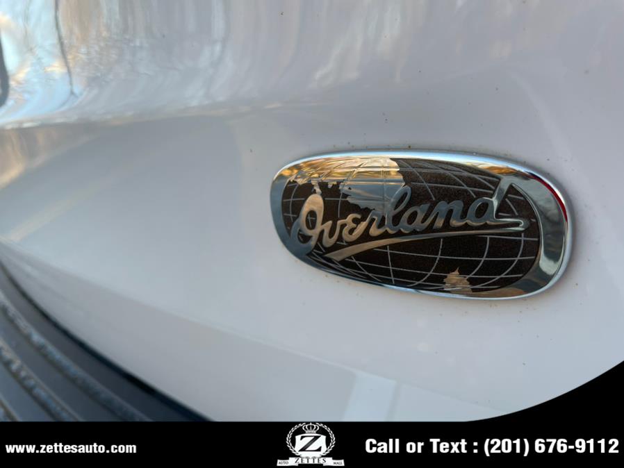 Used Jeep Grand Cherokee 4WD 4dr Overland 2014 | Zettes Auto Mall. Jersey City, New Jersey Used Jeep Grand Cherokee 4WD 4dr Overland 2014 | Zettes Auto Mall. Jersey City, New Jersey