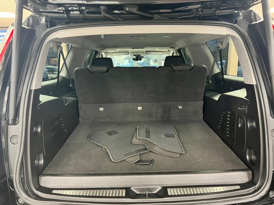 2020 Cadillac Escalade ESV 4WD 4dr Luxury, available for sale in Massapequa Park, New York | Power Motors East. Massapequa Park, New York 2020 Cadillac Escalade ESV 4WD 4dr Luxury, available for sale in Massapequa Park, New York | Power Motors East. Massapequa Park, New York
