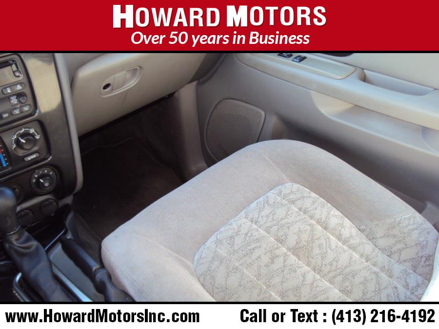 2004 GMC Envoy 4dr 4WD SLE, available for sale in Springfield, Massachusetts | Howard Motors. Springfield, Massachusetts 2004 GMC Envoy 4dr 4WD SLE, available for sale in Springfield, Massachusetts | Howard Motors. Springfield, Massachusetts